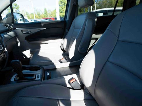 Used 2016 Honda Pilot EX-L image 10