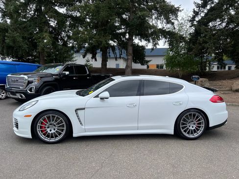 Used 2014 Porsche Panamera AWD/4WD image 2