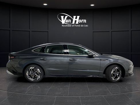 New 2026 Hyundai Sonata SEL AWD/4WD image 2