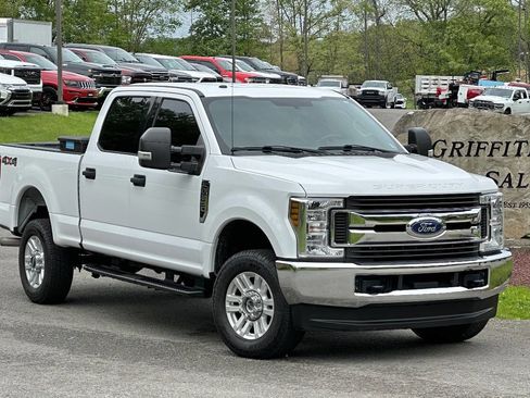 Used 2019 Ford F250 XLT AWD/4WD image 13