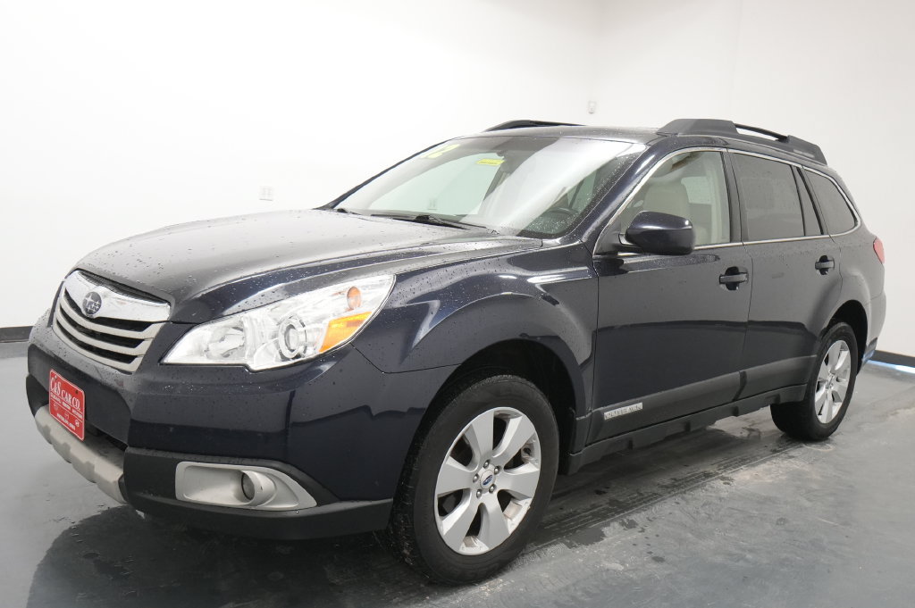Used 2012 Subaru Outback 2.5i Limited w/ Moonroof Pkg AWD/4WD image 3