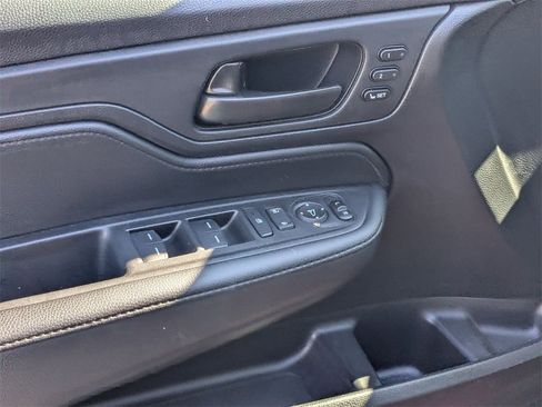 Used 2025 Honda Odyssey Sport-L image 13