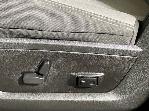 Used 2024 RAM 2500 Big Horn image 15