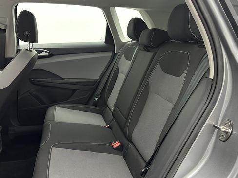 Used 2024 Volkswagen Taos S image 28