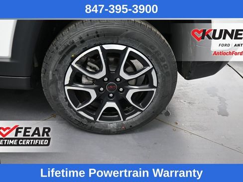 Used 2025 Jeep Compass Trailhawk AWD/4WD image 10