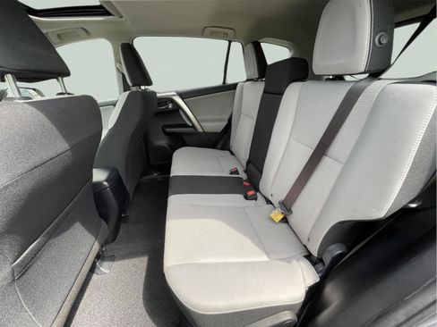 Used 2017 Toyota RAV4 XLE w/ Premium Special Value Package AWD/4WD image 14