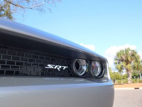 Used 2015 Dodge Challenger SRT Hellcat RWD image 43