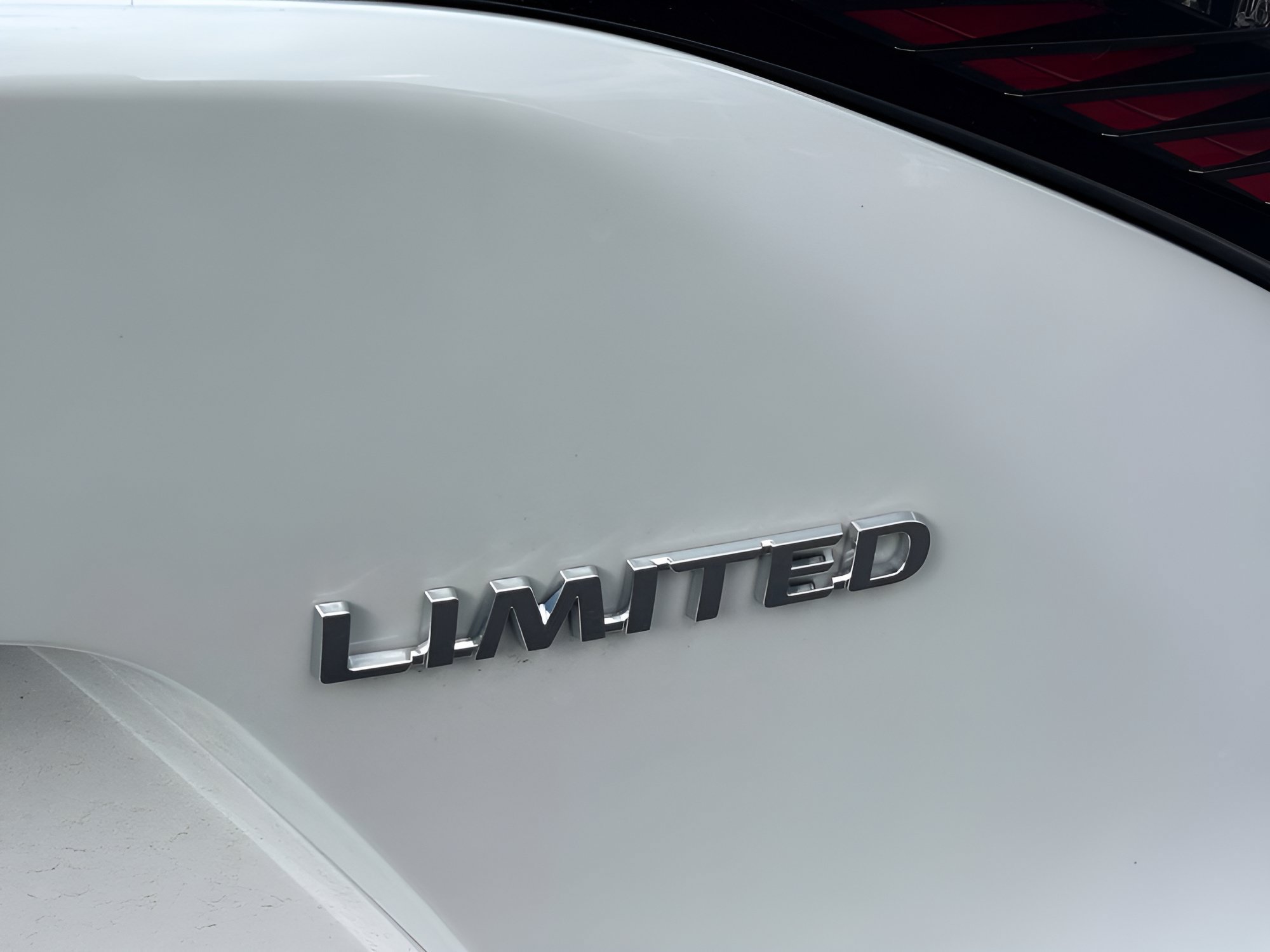 Used 2023 Toyota bZ4X AWD image 8