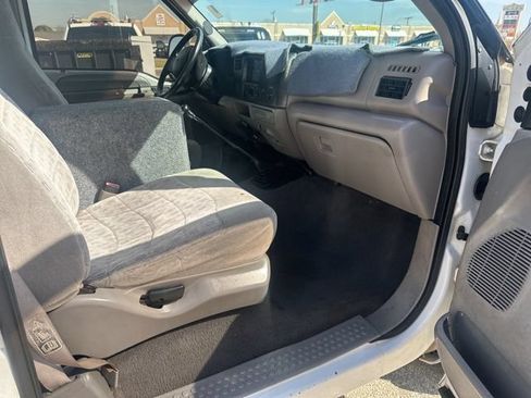 Used 2000 Ford F350 XLT RWD image 7