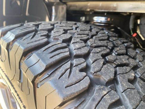 Used 2022 RAM 1500 Laramie AWD/4WD image 40