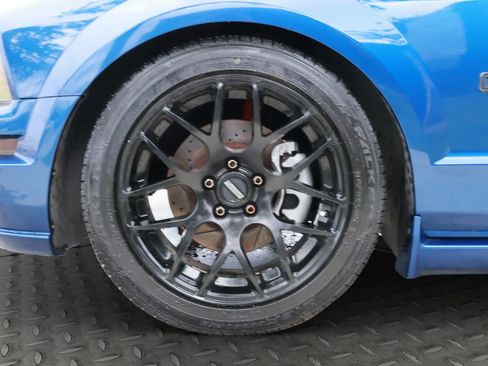 Used 2006 Ford Mustang GT image 32