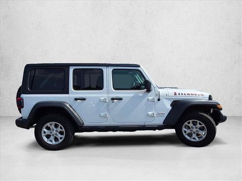 Used 2021 Jeep Wrangler Unlimited Sport AWD/4WD image 4