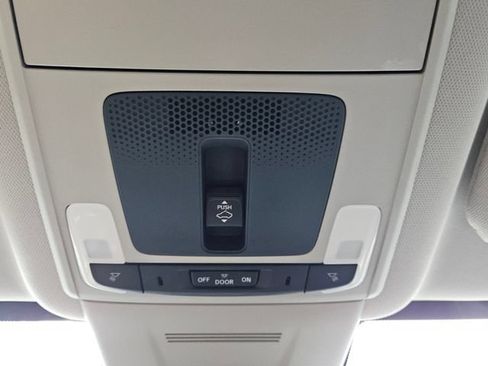 Used 2024 Honda CR-V EX-L image 22