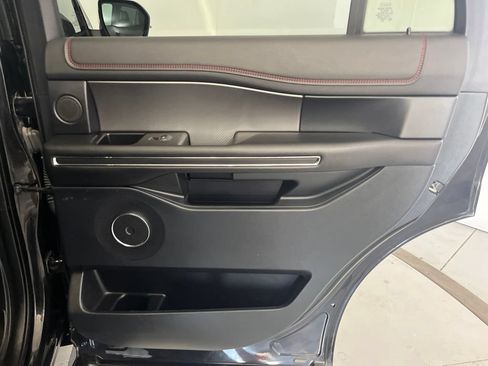 Used 2021 Ford Expedition Limited AWD/4WD image 30