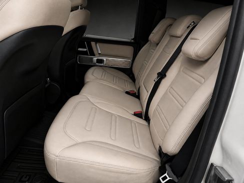 Used 2019 Mercedes-Benz G 550 image 7