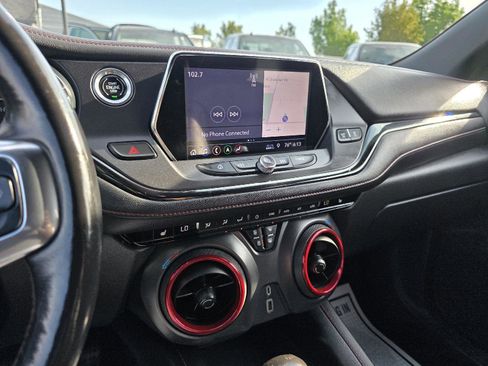 Used 2019 Chevrolet Blazer RS AWD/4WD image 11