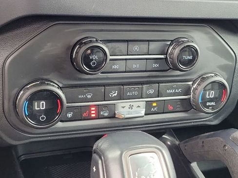 Certified 2025 Ford Bronco Badlands image 10