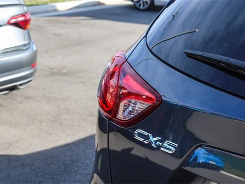 Used 2015 MAZDA CX-5 Touring image 8
