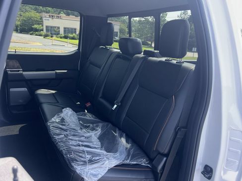New 2026 Ford F250 Lariat AWD/4WD image 19