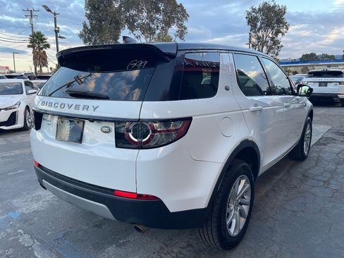 Used 2017 Land Rover Discovery Sport HSE image 5