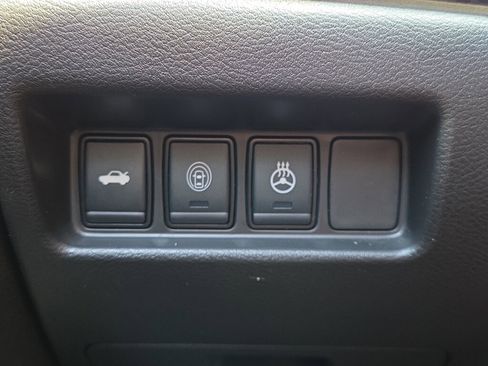Used 2023 Nissan Maxima SR w/ Sport Mat Group FWD image 25