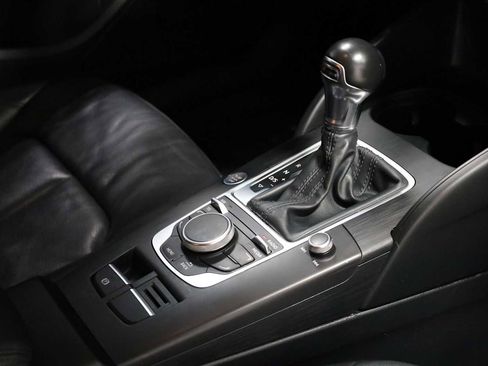 Used 2016 Audi A3 2.0T Premium image 19
