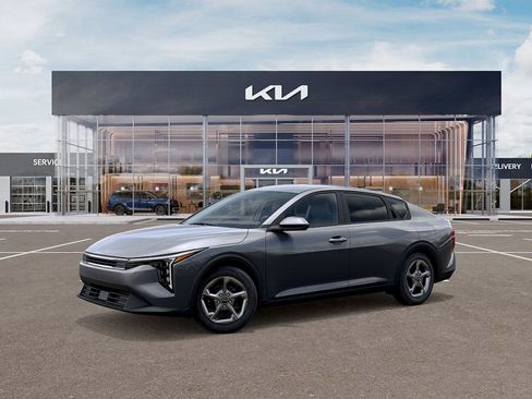 New 2026 Kia K4 LXS FWD image 3