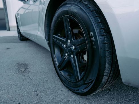 Used 2012 Chevrolet Camaro LS image 9