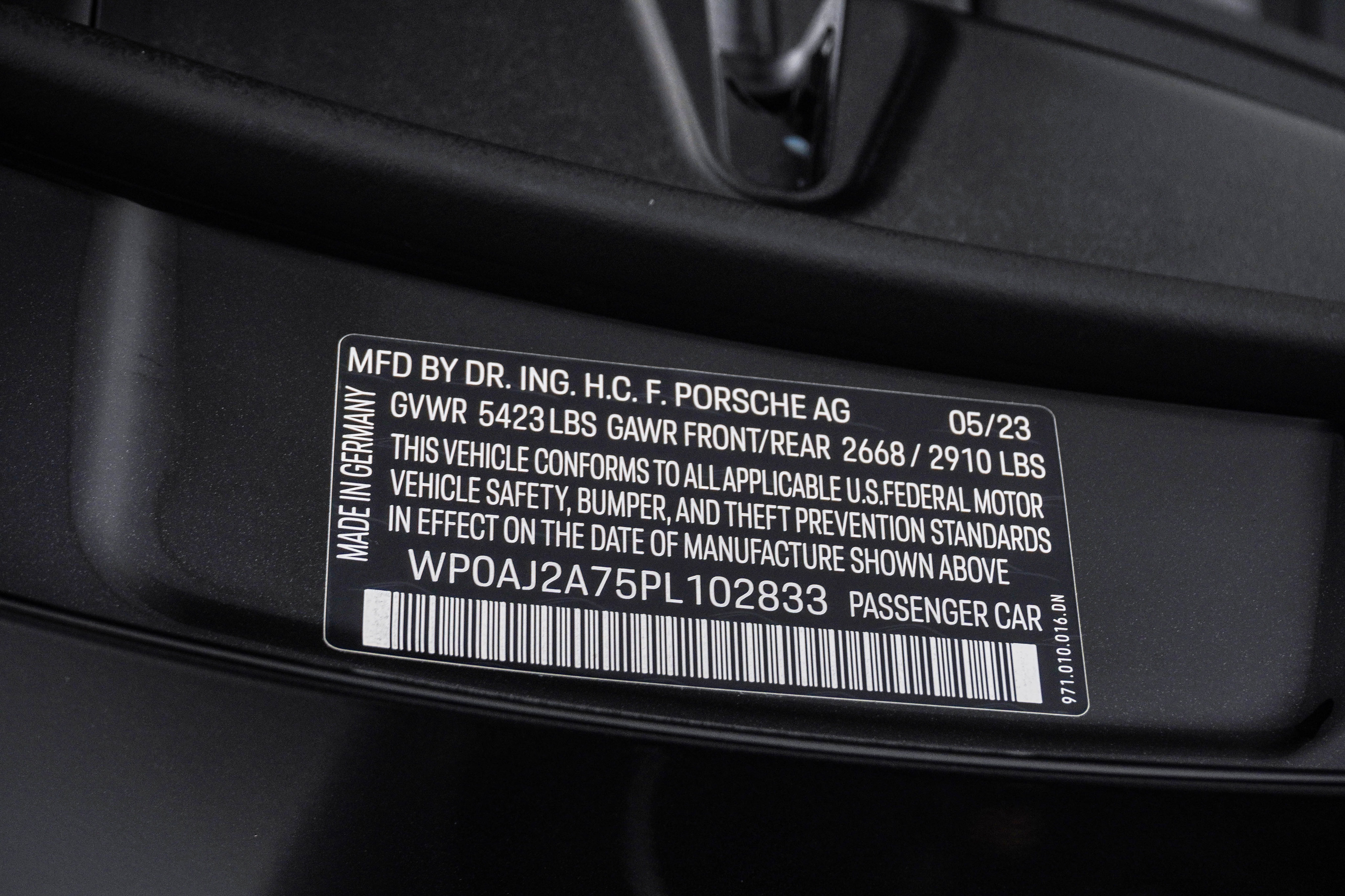Certified 2023 Porsche Panamera image 31