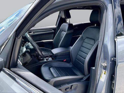 Used 2023 Volkswagen Atlas Cross Sport SEL Premium R-Line AWD/4WD image 8