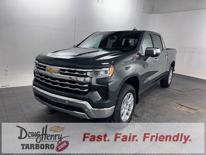 New 2026 Chevrolet Silverado 1500 LTZ w/ LTZ Premium Package