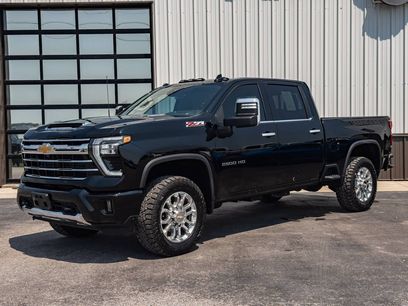 Used 2025 Chevrolet Silverado 2500 LTZ w/ LTZ Premium Package
