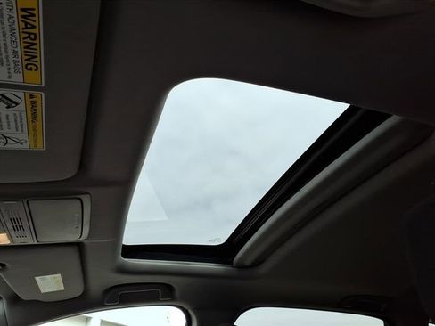 Used 2021 Honda CR-V EX image 11