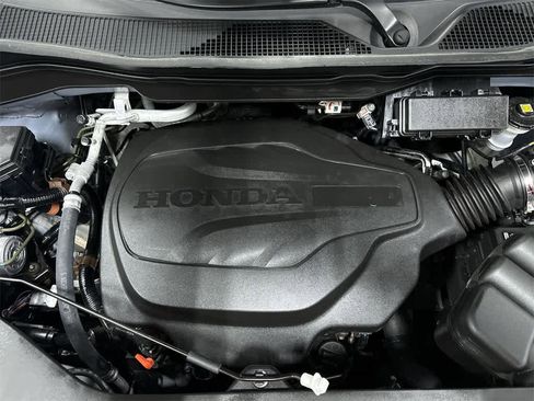 Used 2024 Honda Passport Black Edition image 11