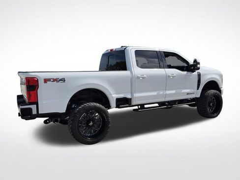 Used 2023 Ford F250 Lariat w/ Sport Appearance Package AWD/4WD image 10