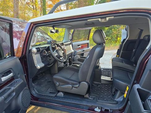 Used 2007 Toyota FJ Cruiser 4WD image 30