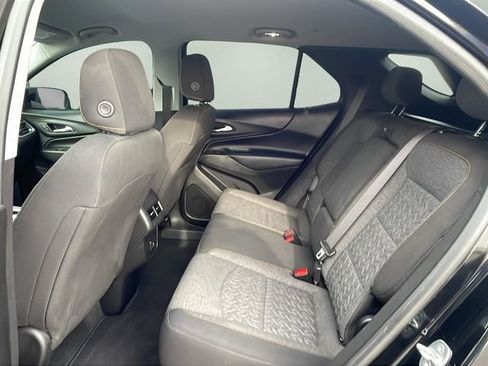 Used 2023 Chevrolet Equinox LT image 18
