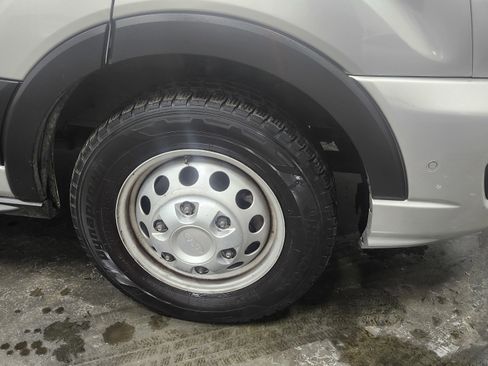 Used 2022 Ford Transit 350 XLT image 10