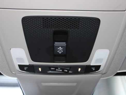 Used 2024 Honda CR-V EX-L image 24