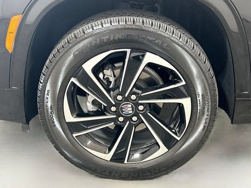 Used 2026 Buick Enclave Sport Touring FWD image 31