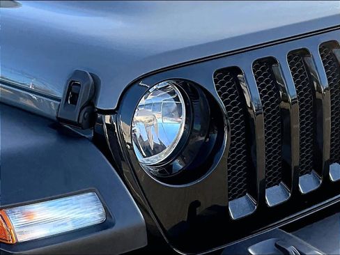 Used 2021 Jeep Wrangler Unlimited Sport image 30