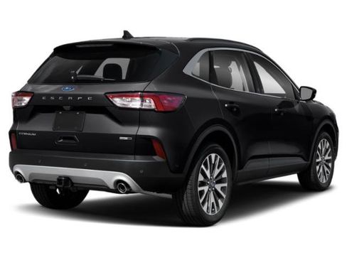 Used 2022 Ford Escape Titanium AWD/4WD image 2