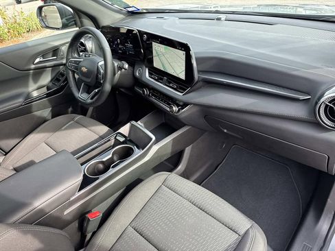 Certified 2025 Chevrolet Equinox LT image 13