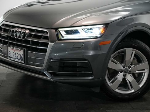 Used 2018 Audi Q5 2.0T Premium Plus w/ Premium Plus Package AWD/4WD image 8