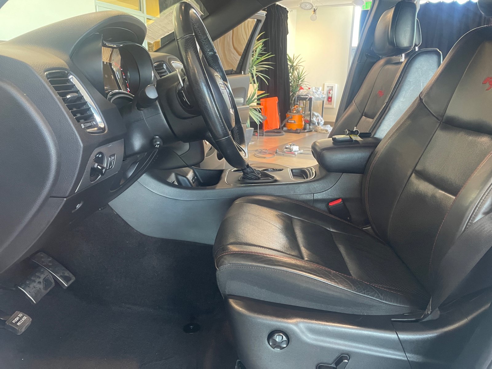 Used 2018 Dodge Durango R/T w/ Blacktop Package RWD image 14