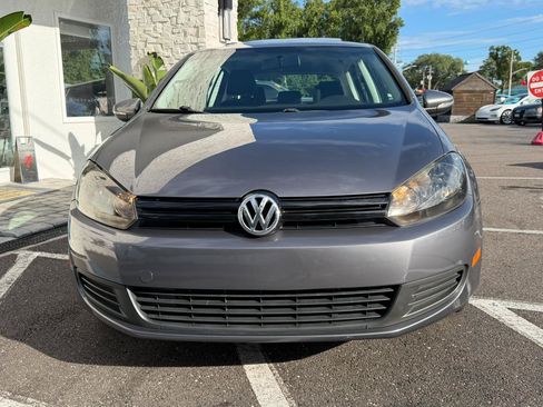 Used 2013 Volkswagen Golf 4-Door FWD image 4