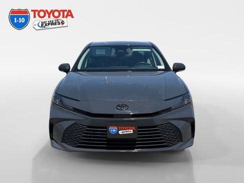 Used 2026 Toyota Camry LE FWD image 8