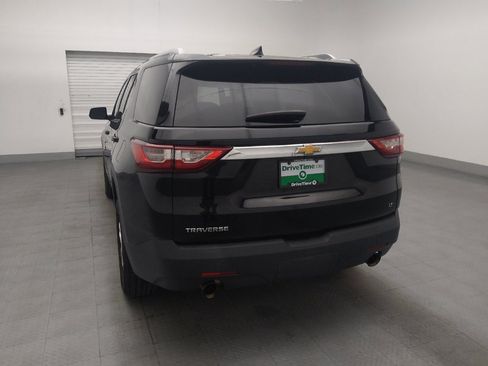 Used 2018 Chevrolet Traverse LT FWD image 6