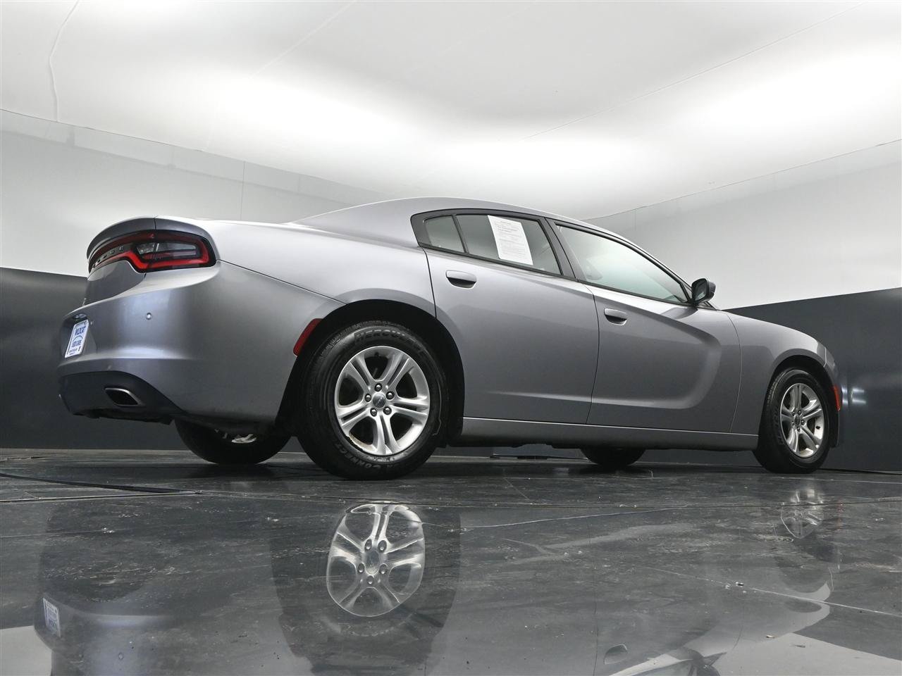 Used 2016 Dodge Charger SE w/ Popular Equipment Group RWD image 30