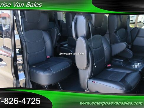 Used 2024 Ford Transit 350 XLT RWD image 19